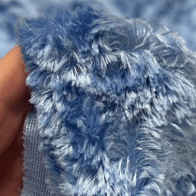 Tissu Doudou Polyester Bleu Ciel Uni- Coupon 200cm x200cm