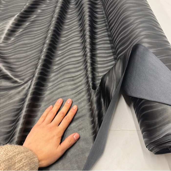 Tissu Polyuréthane Souple Effet Vagues Anthracite