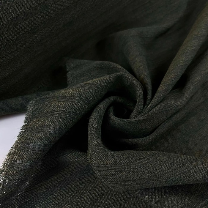 Tissu lainage à rayure vert uni Tissu lainage à rayure vert uni