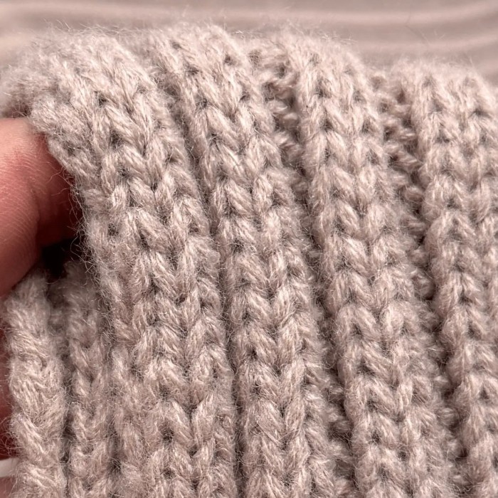 Tissu Maille Polyester Acrylique Grosse Côtes Épais Rose Poudré Uni