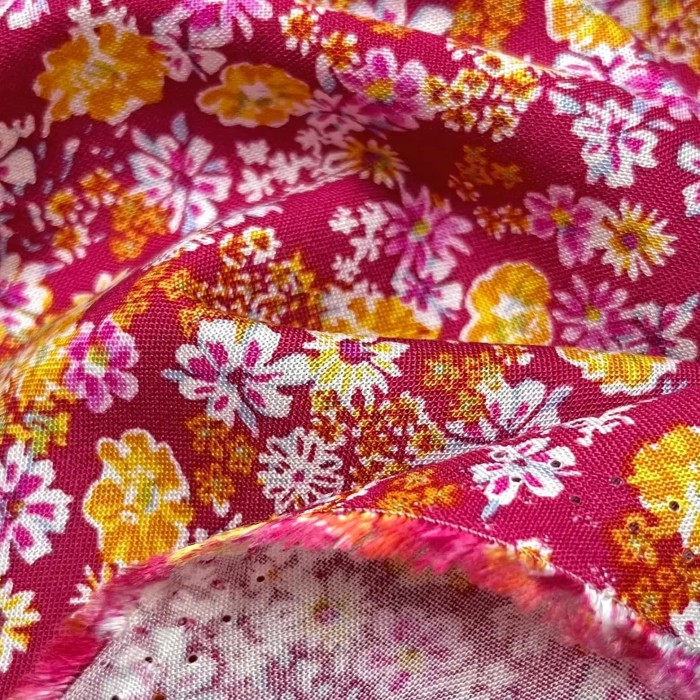 Tissu viscose Petunia rouge