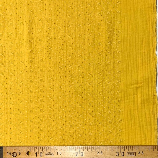 Tissu Double gaze broderie Agnes moutarde Tissu Double gaze broderie Agnes moutarde