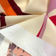 Tissu polyester fleurs du jardin multi couleur