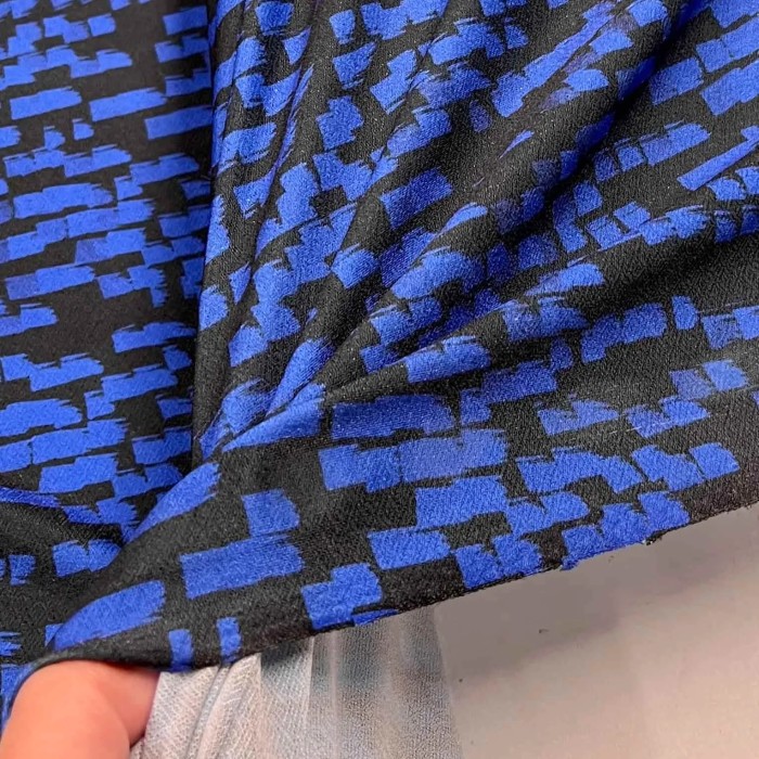 Tissu polyamide petit carré bleu noir Tissu polyamide petit carré bleu noir