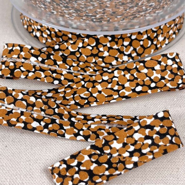 Biais coton imprimé leo 20mm marron Biais coton imprimé leo 20mm marron