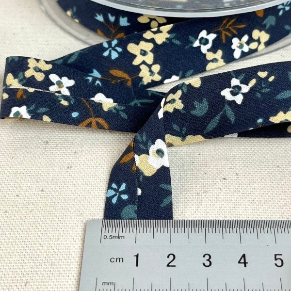 Biais coton imprimé floral 20mm bleu Biais coton imprimé floral 20mm bleu