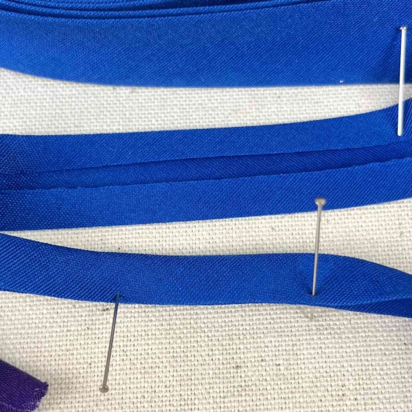 Biais coton polyester 20mm bleu Biais coton polyester 20mm bleu