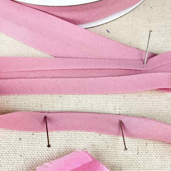 Biais coton polyester 20mm rose pâle Biais coton polyester 20mm rose pâle