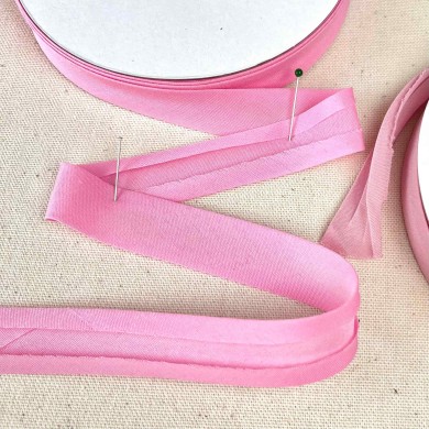 Biais coton polyester 20mm rose Biais coton polyester 20mm rose