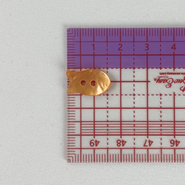 Bouton nacre poisson orange Bouton nacre poisson orange