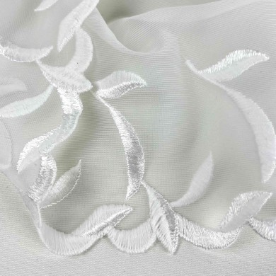 Dentelle brodée sur maille fine vagues blanches 20cm Dentelle brodée sur maille fine vagues blanches 20cm