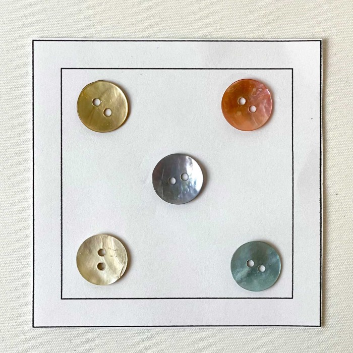 Bouton nacre rond blanc Bouton nacre rond blanc