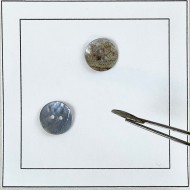 Bouton nacre rond bleu