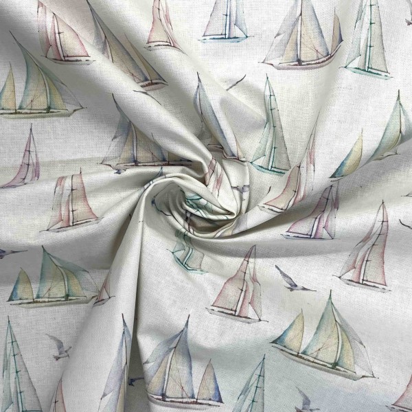 Toile enduite blanche à imprimé bateau Toile enduite blanche à imprimé bateau