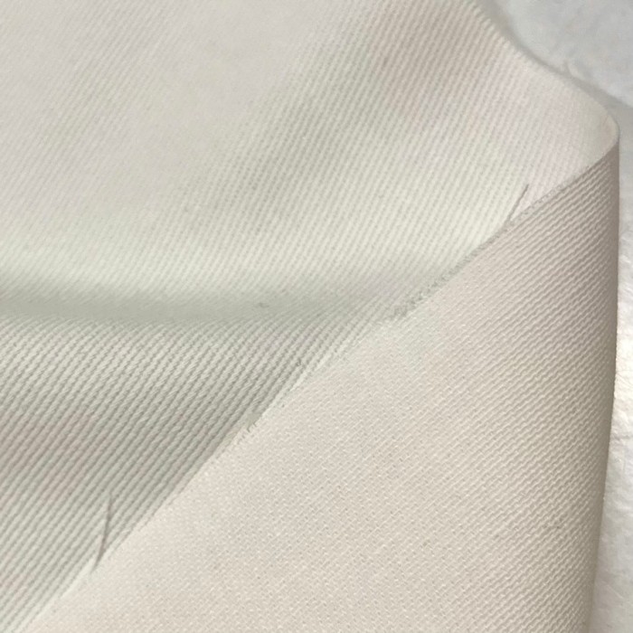 Tissu sergé coton blanc cassé Haute couture