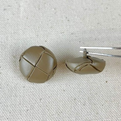 Bouton en cuir nœud beige 23mm Bouton en cuir nœud beige 23mm