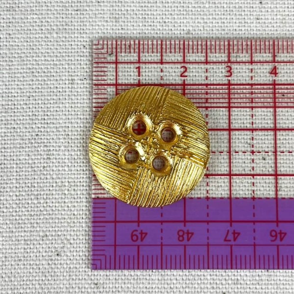 Bouton métal lourd rayé doré M 25mm Bouton métal lourd rayé doré M 25mm