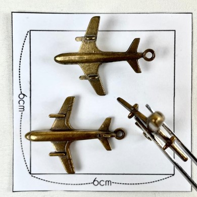 Charm avion bronze Charm avion bronze