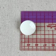 Bouton plastique uni blanc 19mm Bouton plastique uni blanc 19mm