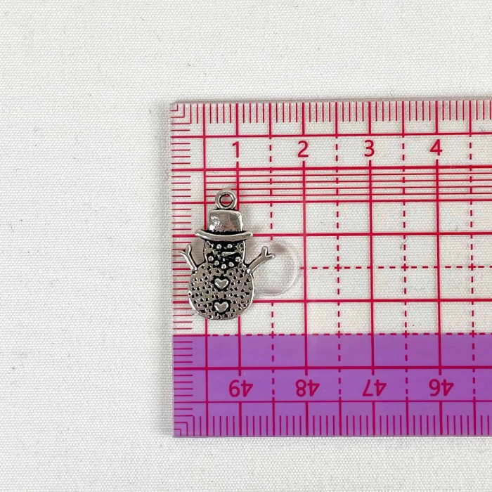 Charm bonhomme de neige argenté