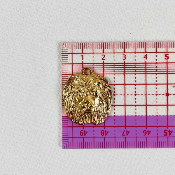 Charm lion doré Charm lion doré