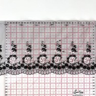 Dentelle festonée rose sur tulle noir 19cm