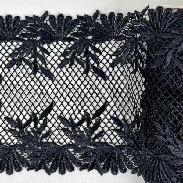 Dentelle macramé grillage en losange noir 16cm Dentelle macramé grillage en losange noir 16cm