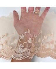 Dentelle vagues pêches sur tulle pêche 16cm Dentelle vagues pêches sur tulle pêche 16cm