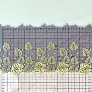 Dentelle fleurs citrons sur tulle bleu marine 17cm Dentelle fleurs citrons sur tulle bleu marine 17cm