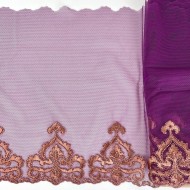 Dentelle arabesque bronze sur tulle violet 23cm Dentelle arabesque bronze sur tulle violet 23cm