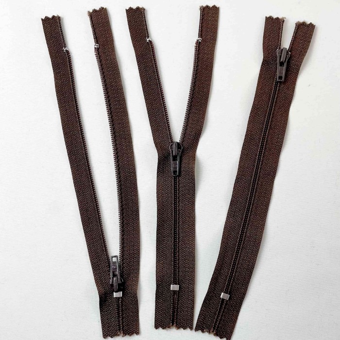 Fermeture non séparable marron en nylon 14cm