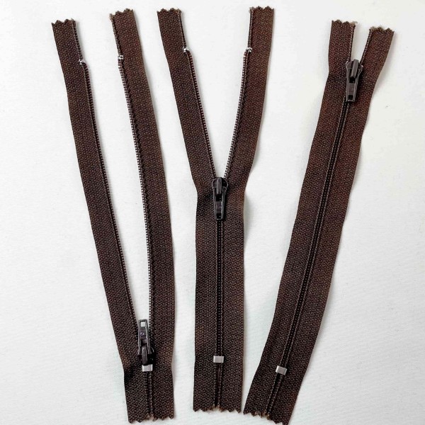 Fermeture non séparable marron en nylon 14cm Fermeture non séparable marron en nylon 14cm