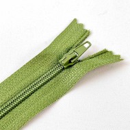 Fermeture non séparable vert clair en nylon 14cm