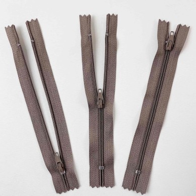 Fermeture non séparable taupe foncé en nylon 14cm