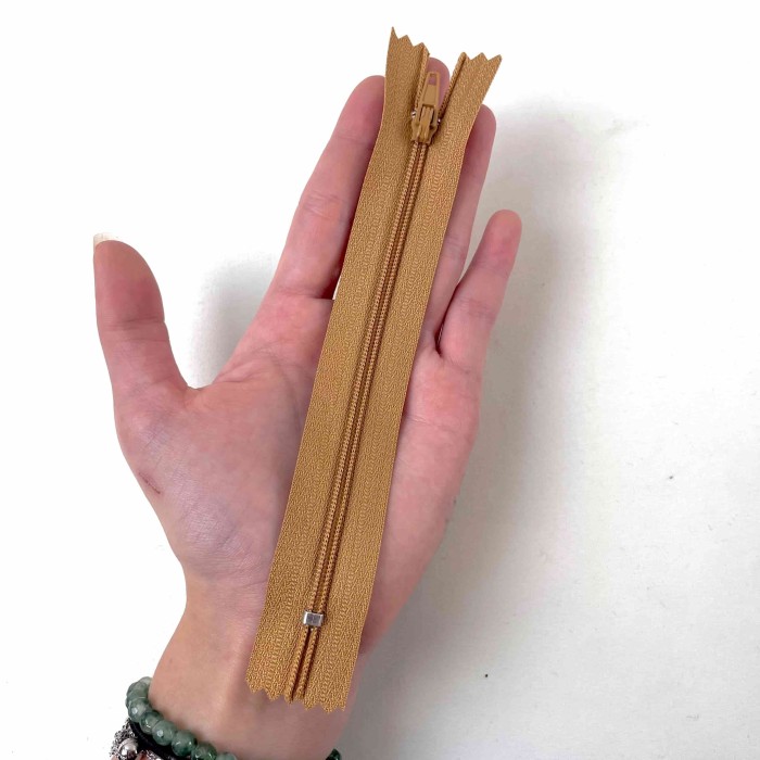 Fermeture non séparable moutarde en nylon 14cm