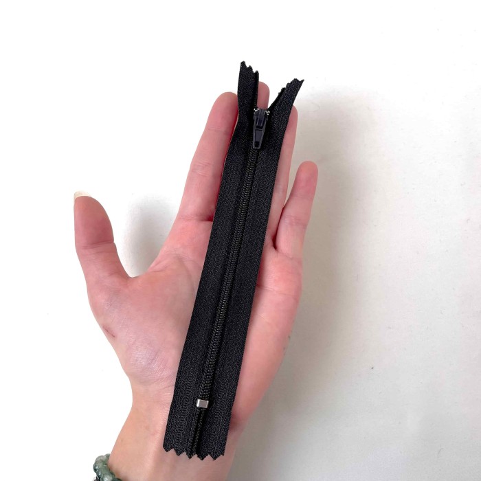 Fermeture non séparable anthracite foncé en nylon 14cm