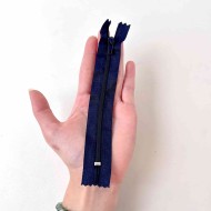 Fermeture non séparable marine foncé en nylon 14cm