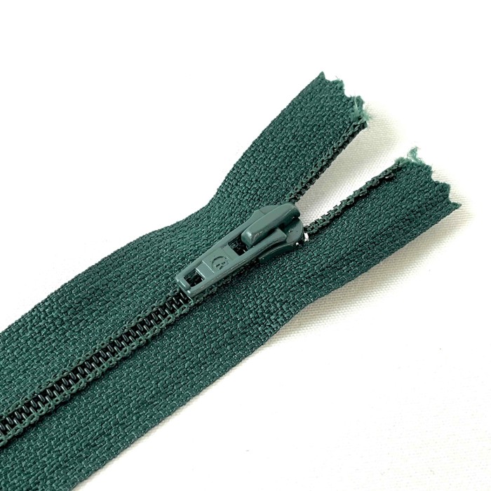 Fermeture non séparable vert foncé en nylon 15cm