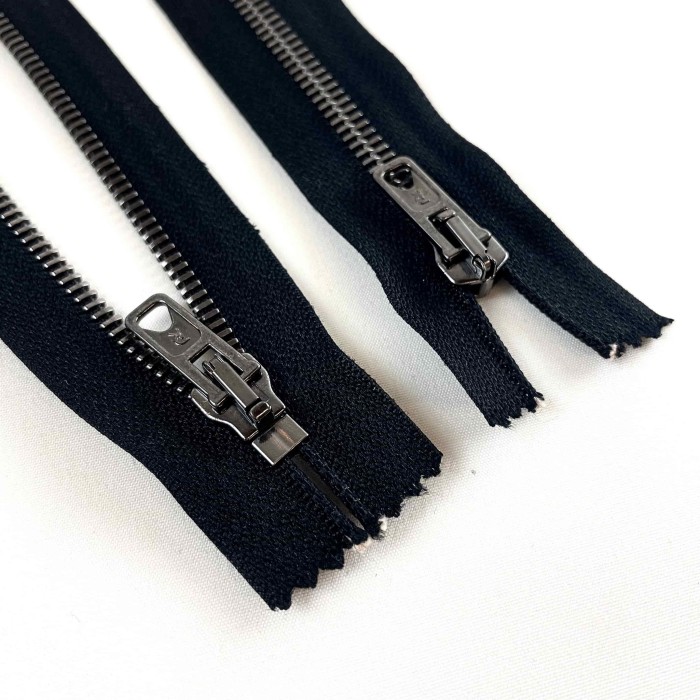 Fermeture non séparable noir en métal 45 cm