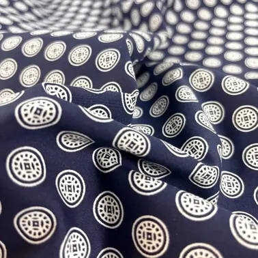 Tissu polyester bleu pièce asiatique ancien