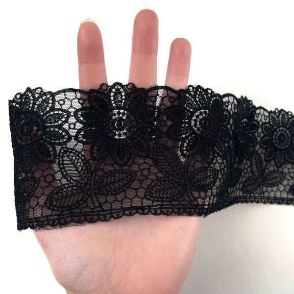 Dentelle noire à motifs floraux ajouré 8 cm Dentelle noire à motifs floraux ajouré 8 cm