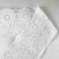 Dentelle blanche à motifs floraux ajouré 8 cm