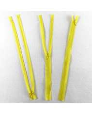 Fermeture invisible non séparable jaune en nylon 30cm Fermeture invisible non séparable jaune en nylon 30cm