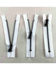 Fermeture non séparable blanc en métal 10cm