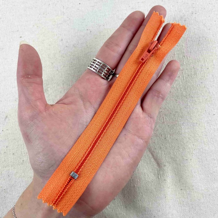 Fermeture non séparable orange en nylon 12cm