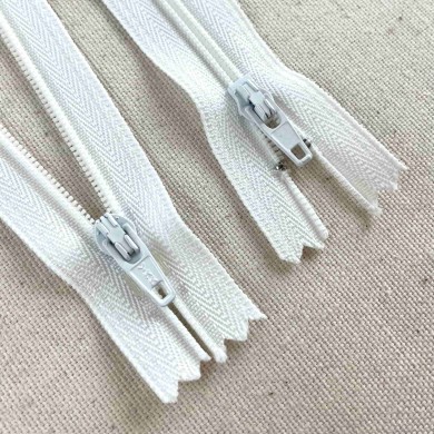 Fermeture non séparable blanc en nylon 12cm Fermeture non séparable blanc en nylon 12cm