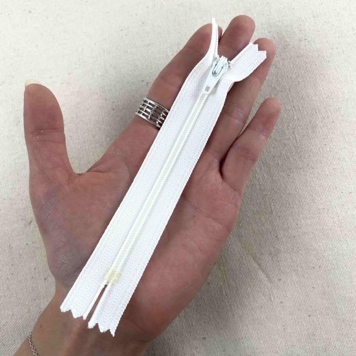 Fermeture non séparable blanc en nylon 12cm