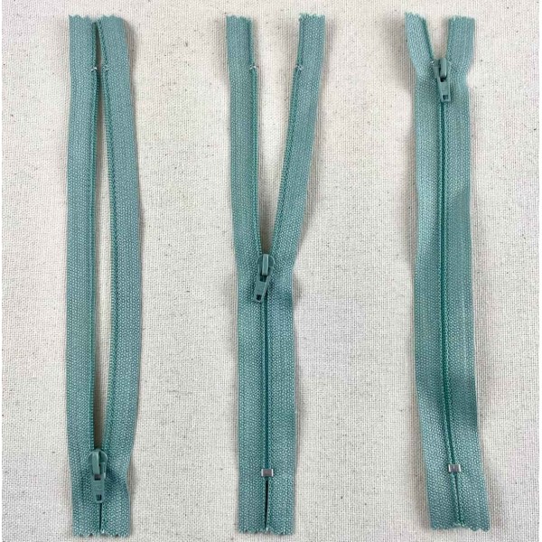 Fermeture non séparable vert d'eau en nylon 18cm Fermeture non séparable vert d'eau en nylon 18cm