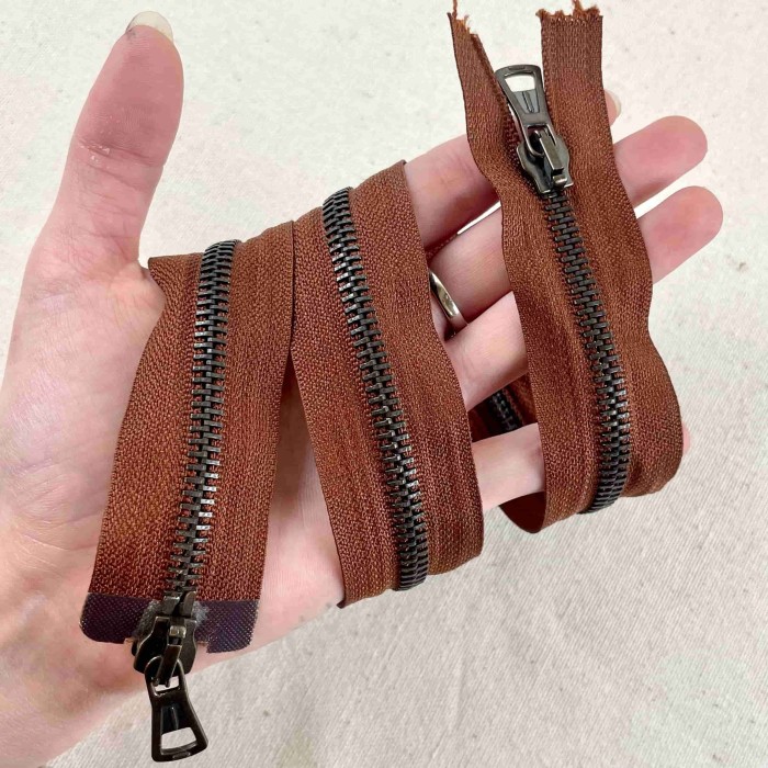 Fermeture séparable double curseur marron en métal 55cm