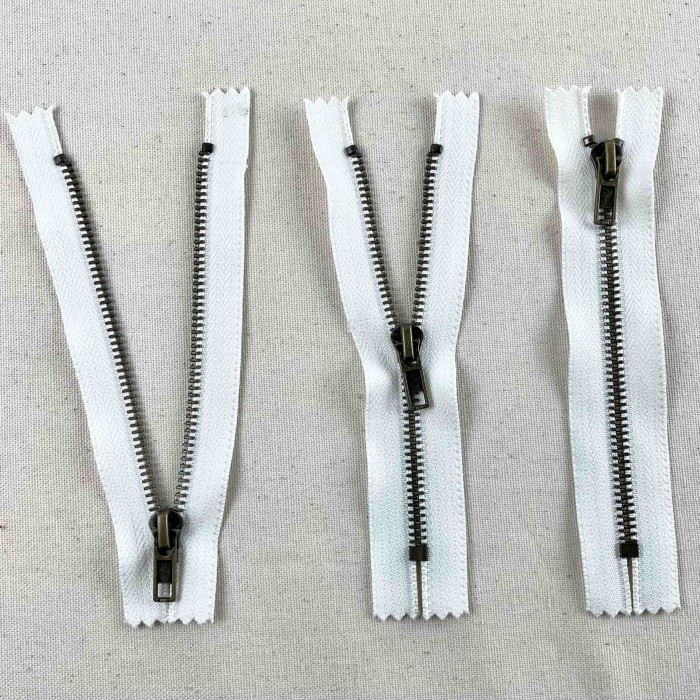 Fermeture non séparable blanc en métal 14cm